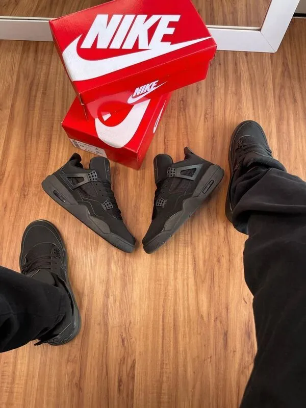 Jordan R4