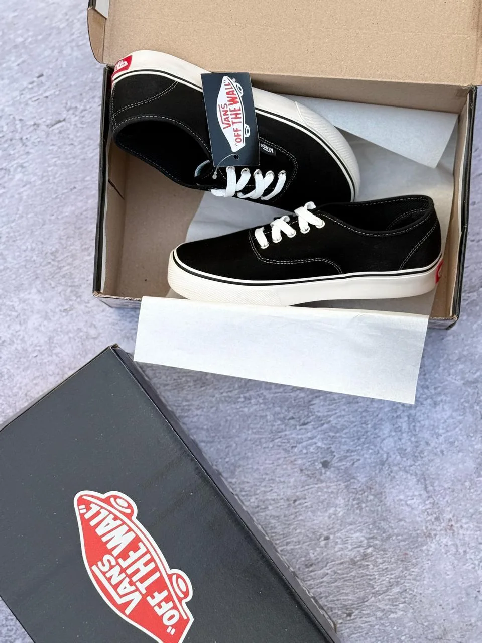 Vans Authentic