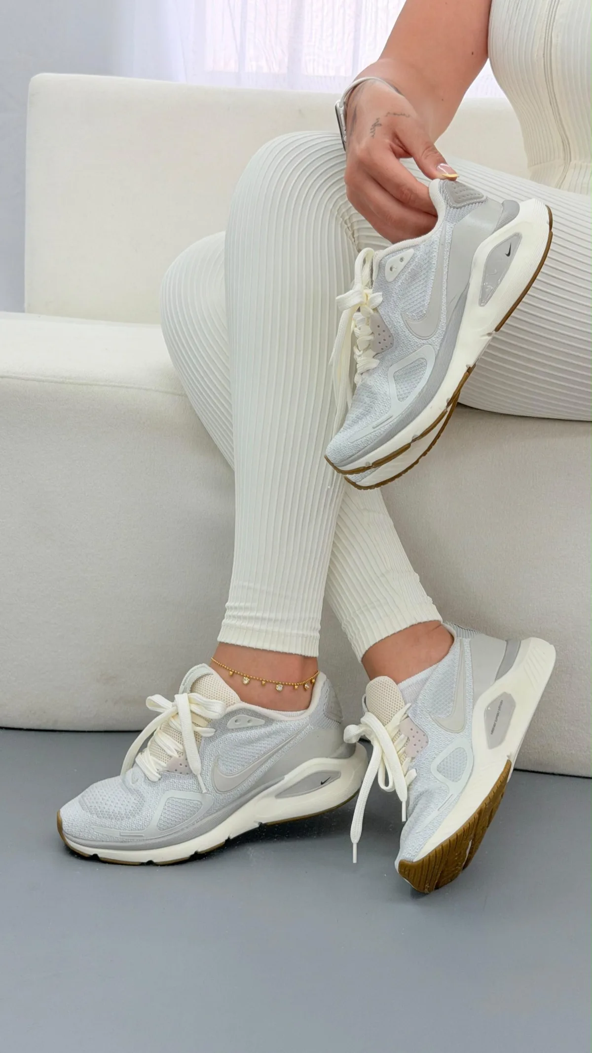 Nike Structure 26